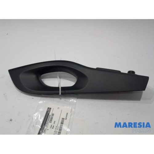 Renault - Trafic - Commutateur combi vitres