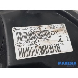 Renault - Megane - Scheinwerfer links