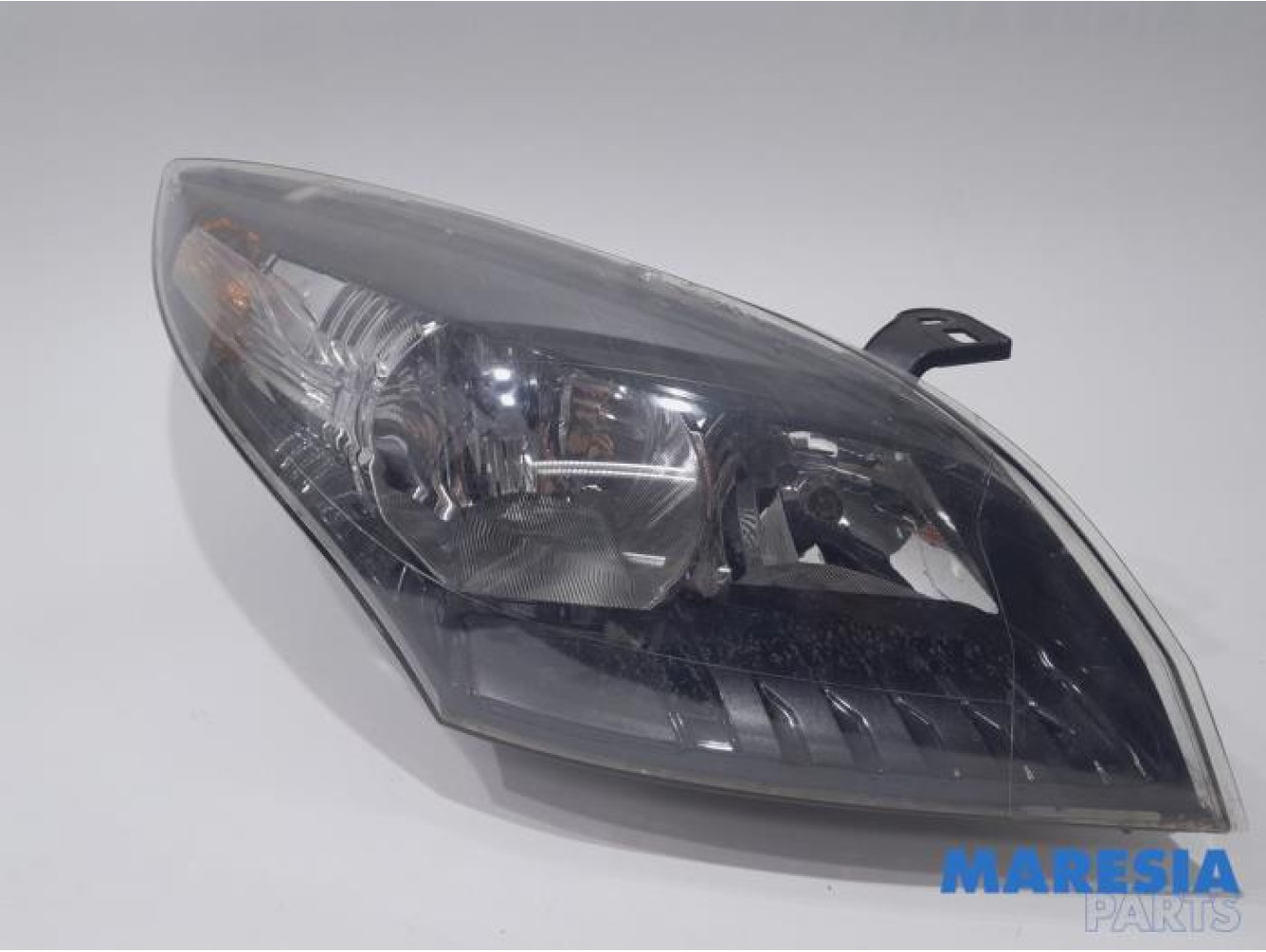 Renault - Megane - Phare droit