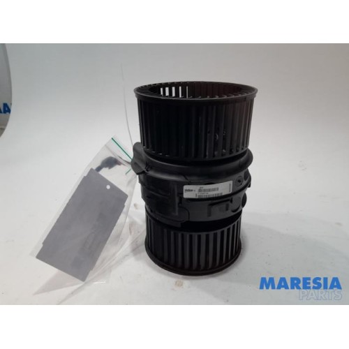 Renault - Megane - Heating and ventilation fan motor