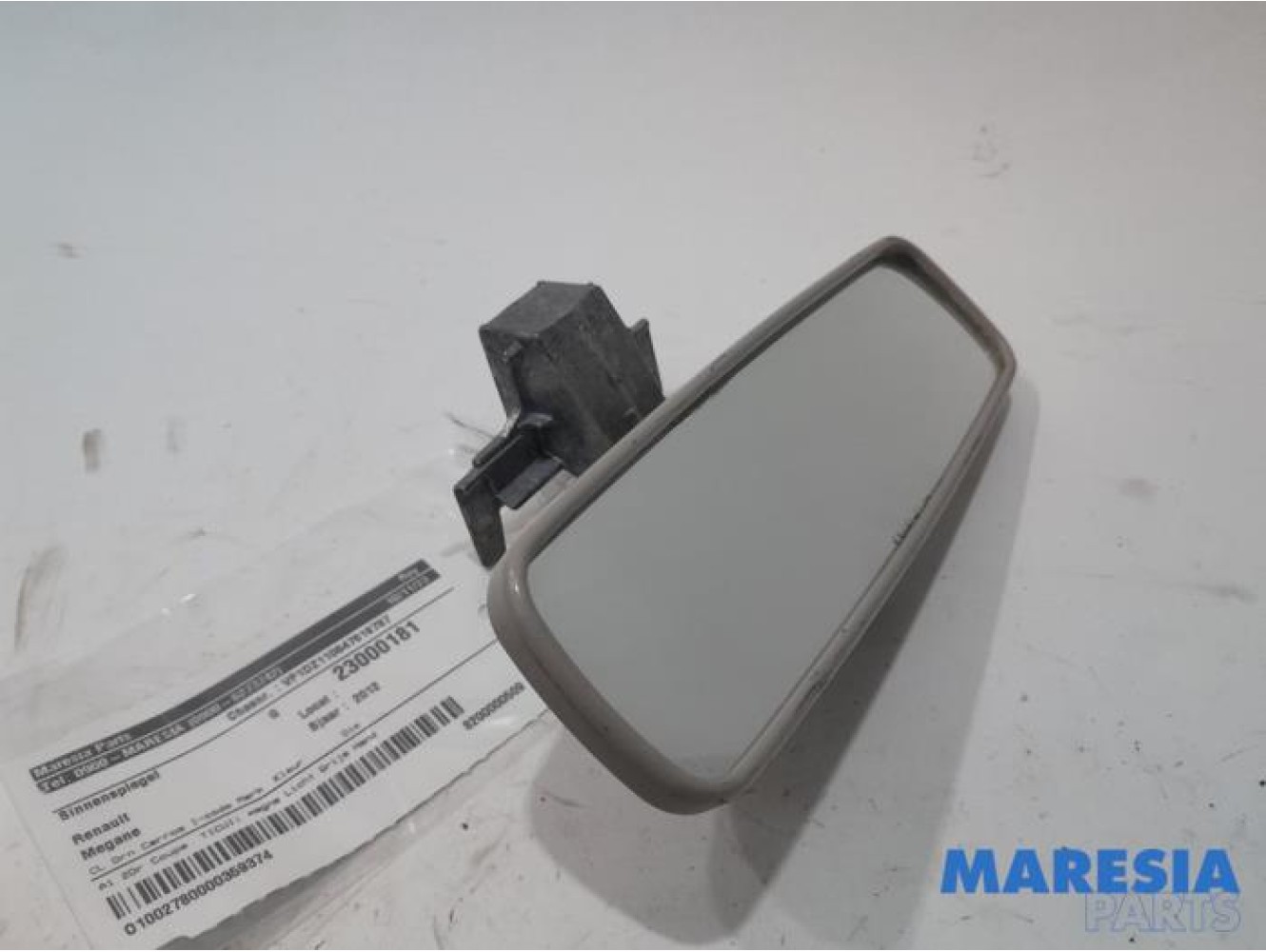 Renault - Megane - Rear view mirror