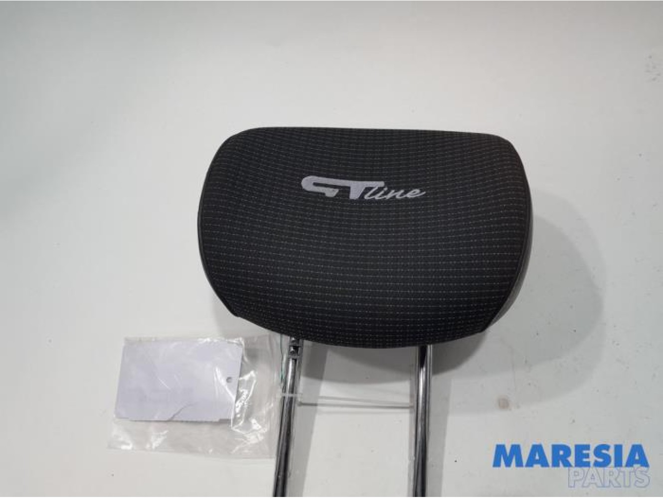 Renault - Megane - Headrest