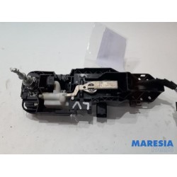 Renault - Megane - Portiergreep 2Deurs links