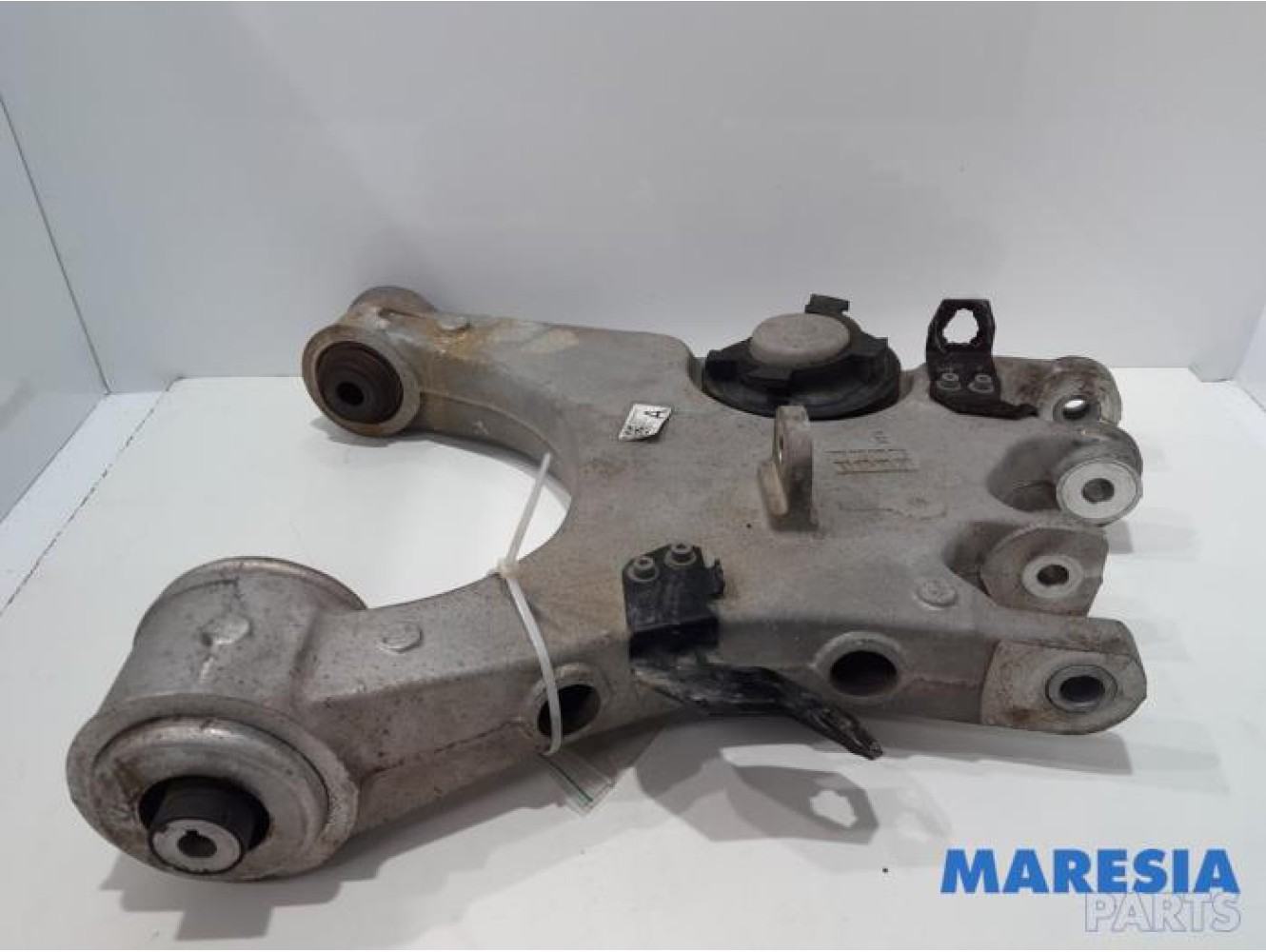 Alfa Romeo - Giulia - Querlenker unten links hinten