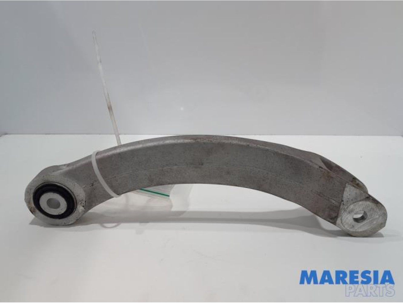Alfa Romeo - Giulia - Querlenker oben links hinten