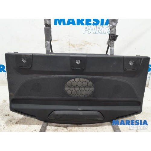 Alfa Romeo - Giulia - Parcel shelf