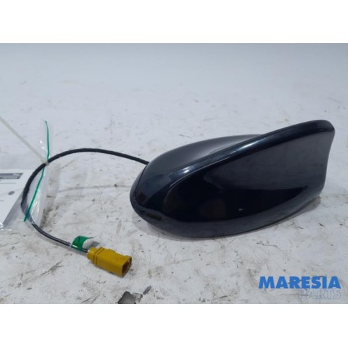Alfa Romeo - Giulia - Antenne