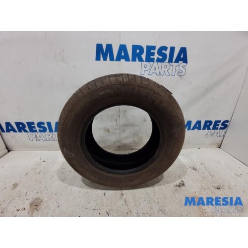 Renault - Kangoo - Tyre