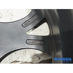 Alfa Romeo - Giulietta - Sportvelgenset + banden