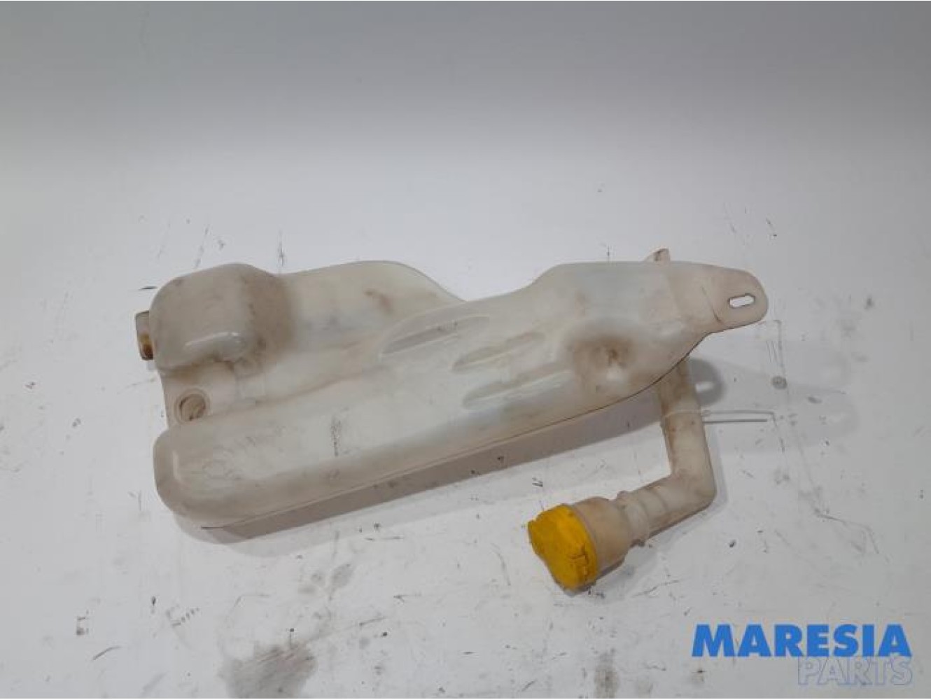 Renault - Megane - Ruitensproeiertank voor