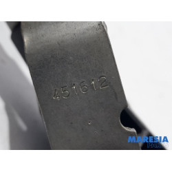 Renault - Megane - Wiper mechanism