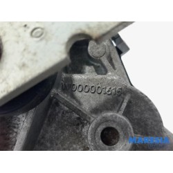 Renault - Megane - Front wiper motor