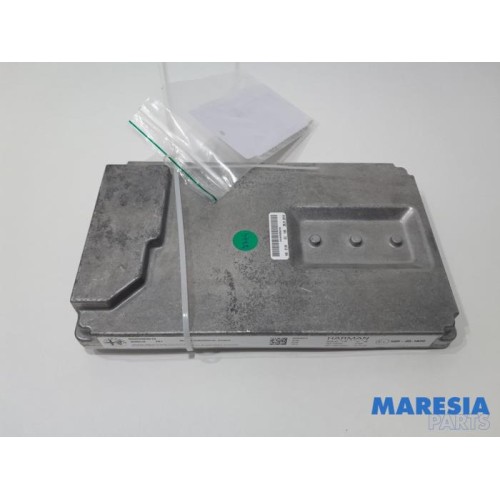 Alfa Romeo - Giulia - Radio amplifier
