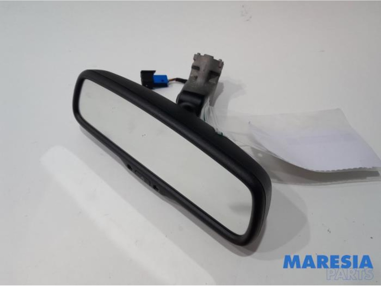 Alfa Romeo - Giulia - Rear view mirror