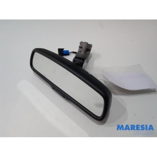 Alfa Romeo - Giulia - Rear view mirror