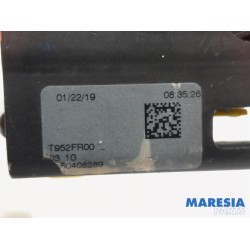 Alfa Romeo - Giulia - Front door lock mechanism 4-door, right