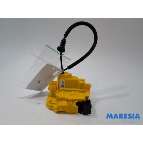 Alfa Romeo - Giulia - Front door lock mechanism 4-door, right