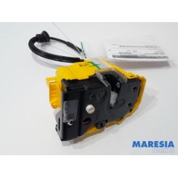 Alfa Romeo - Giulia - Rear door mechanism 4-door, right