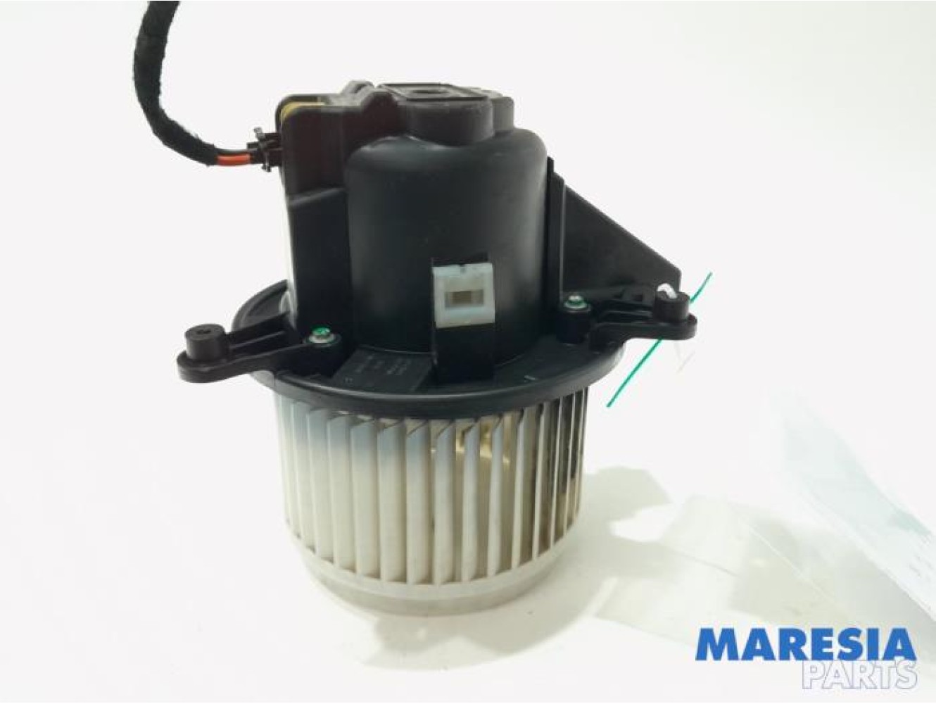 Alfa Romeo - Giulia - Heating and ventilation fan motor