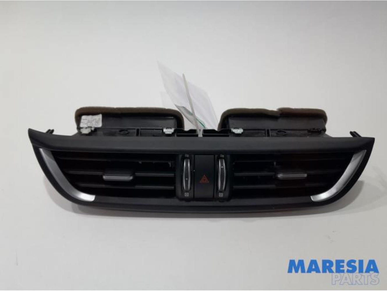 Alfa Romeo - Giulia - Dashboard vent