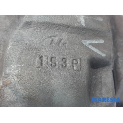 Renault - Megane - Front brake calliper, left