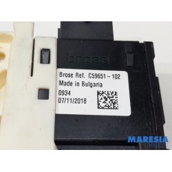 Alfa Romeo - Giulia - Door window motor