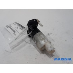Peugeot - 308 - Scheibensprüherpumpe vorne