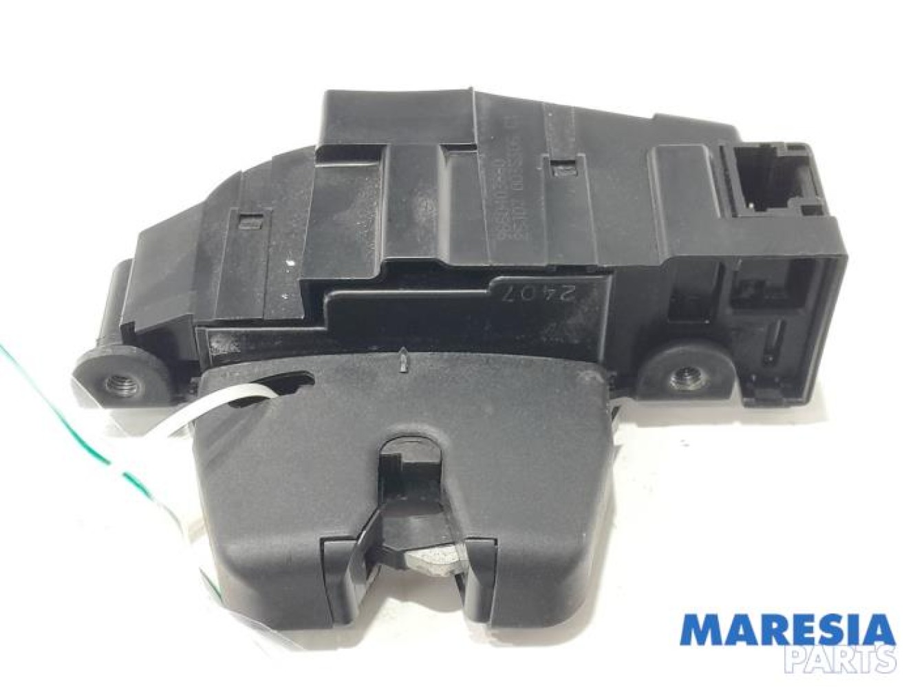 Peugeot - 308 - Tailgate lock mechanism