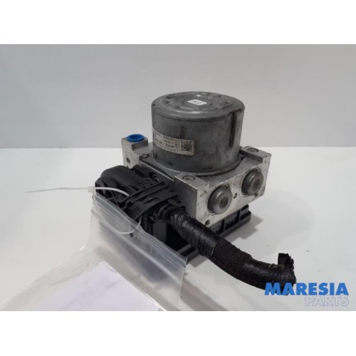 Renault - Trafic - ABS Pomp