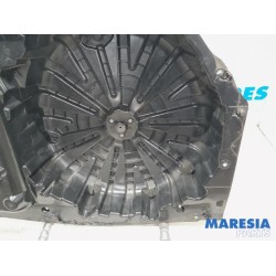 Renault - Megane - Reservewielbak