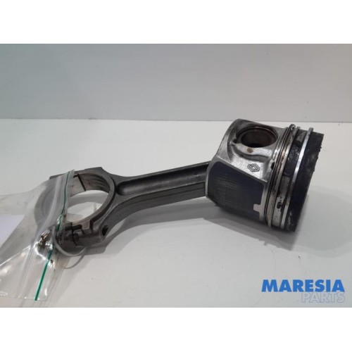 Renault - Master - Piston