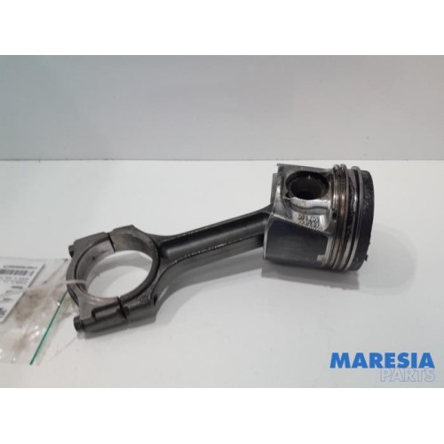 Renault - Master - Piston