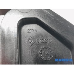 Renault - Master - Ventildeckel