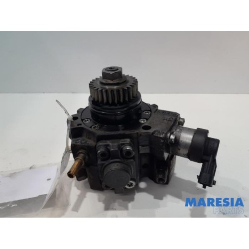 Renault - Master - Mechanical fuel pump