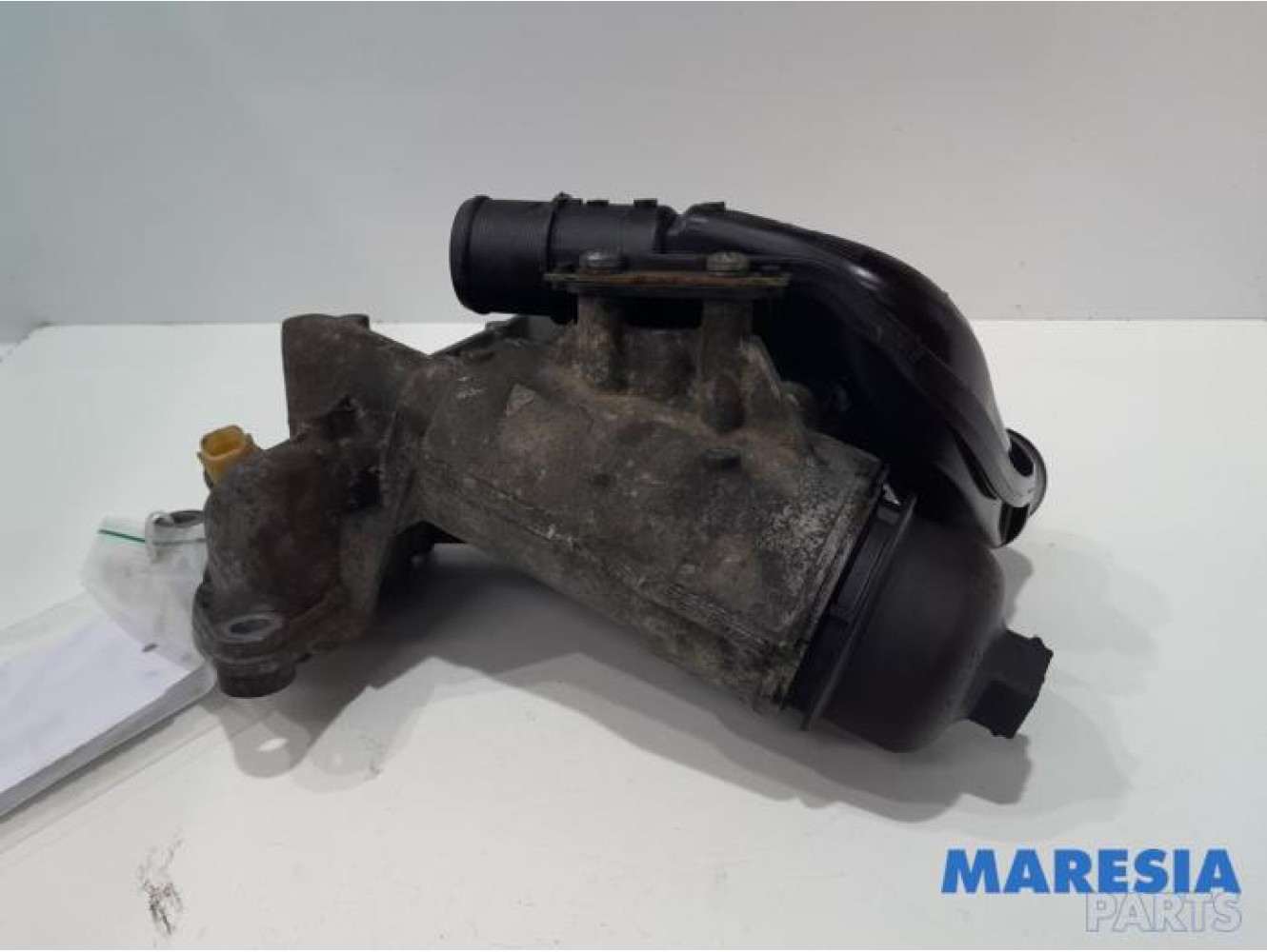 Renault - Master - Oil filter holder