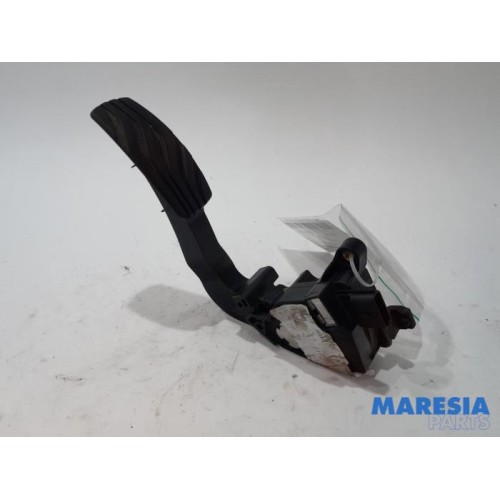Renault - Megane - Gaspedaalpositie Sensor