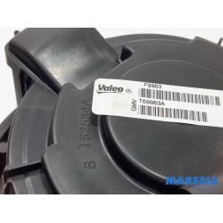Renault - Megane - Heating and ventilation fan motor