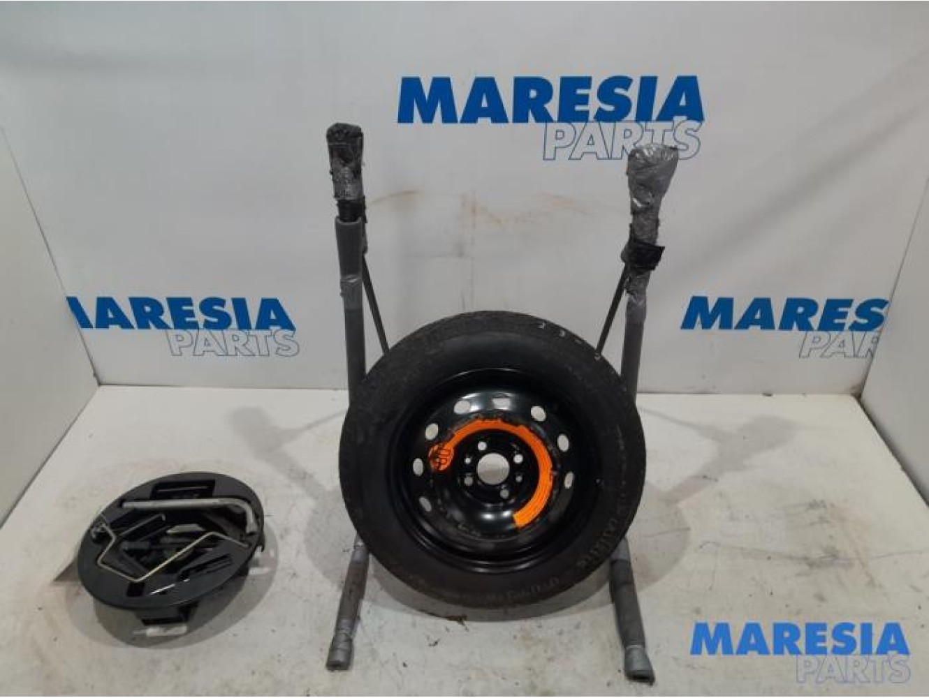 Fiat - 500 - Krikset + reservewiel