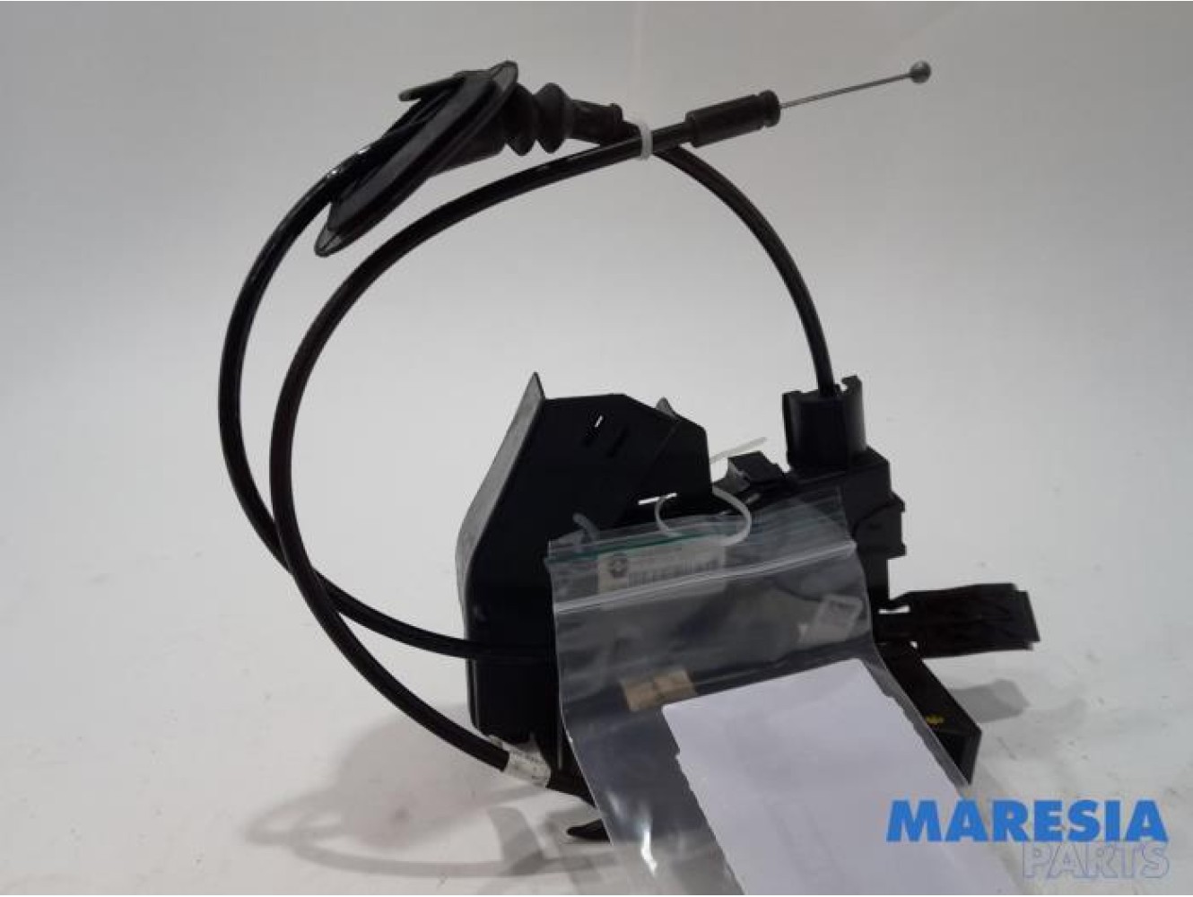 Renault - Megane - Front door lock mechanism 4-door, right