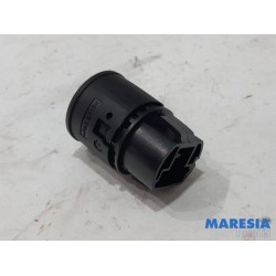 Renault - Megane - Start/stop switch