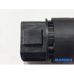 Renault - Megane - Start/stop switch