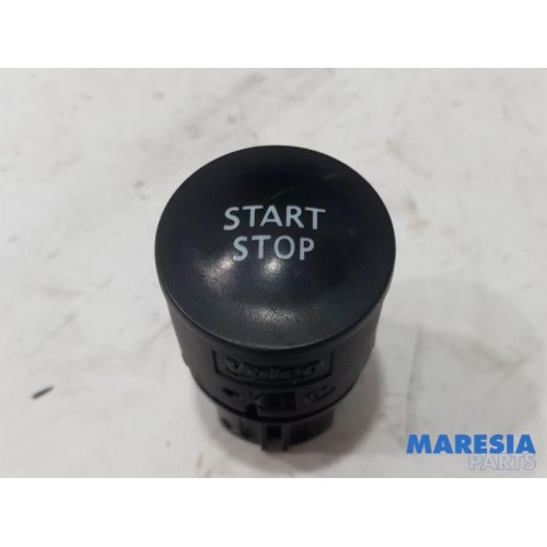 Renault - Megane - Start/Stop schakelaar
