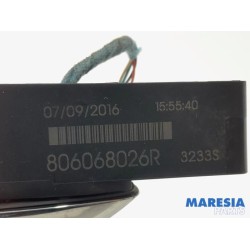 Renault - Megane - Front door handle 4-door, right