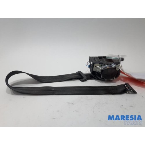 Renault - Megane - Sicherheitsgurt links hinten