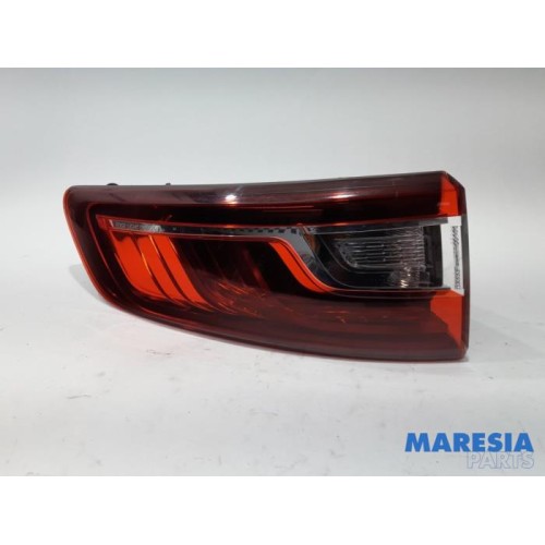 Renault - Megane - Achterlicht links