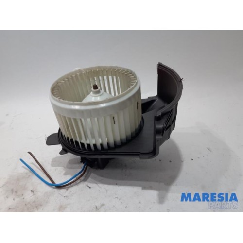 Renault - Master - Heating and ventilation fan motor