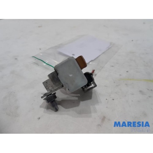 Renault - Master - Battery sensor