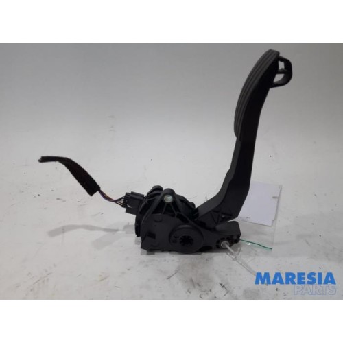 Renault - Master - Gaspedalposition Sensor