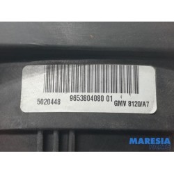 Peugeot - 207 - Fan motor