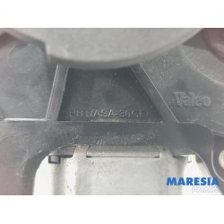Peugeot - 207 - Scheibenwischermotor hinten